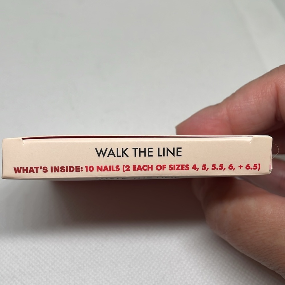 Hello Love Accent Pack - Walk The Line - Picture 2 of 2